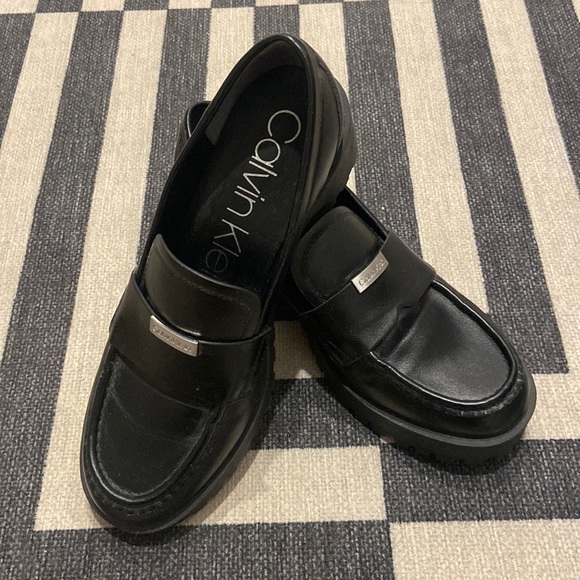 Calvin Klein Lug Sole Loafers - Picture 1 of 6